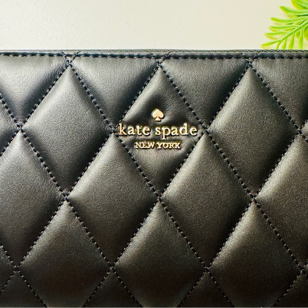 Kate Spade Quilted Black Leather Zip Around Wallet NWT - Picture 8 of 16